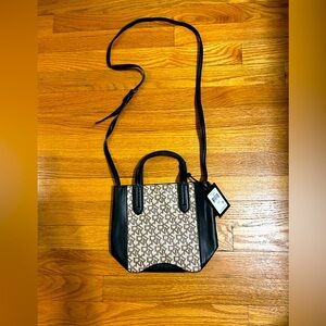 Crossbody DKNY purse